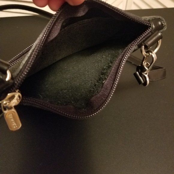 Roots Crossbody handbag - Picture 6 of 9